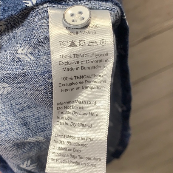 NWT Jachs Girlfriend Blue White Print Button Down - Picture 6 of 6